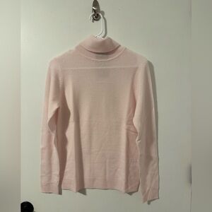 NWT-Charter Club - 100% Cashmere Women's Turtleneck Sweater - size small